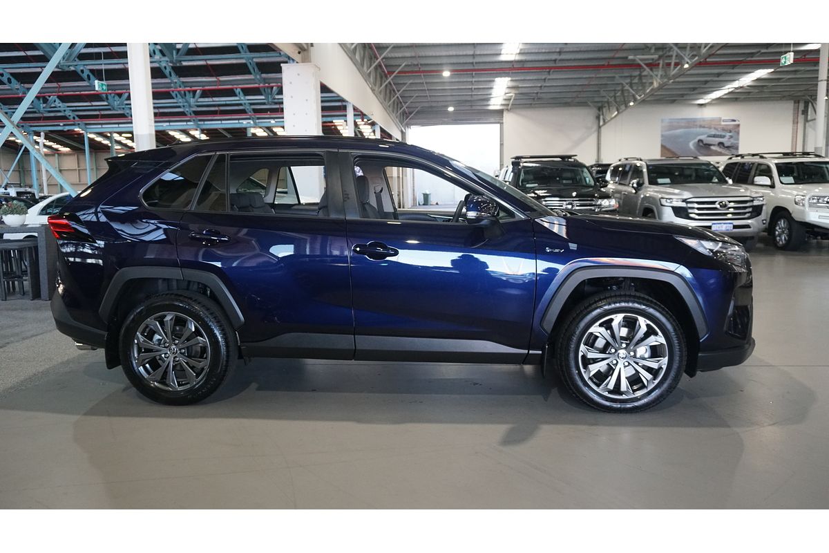 2025 Toyota RAV4 GXL AXAH52R