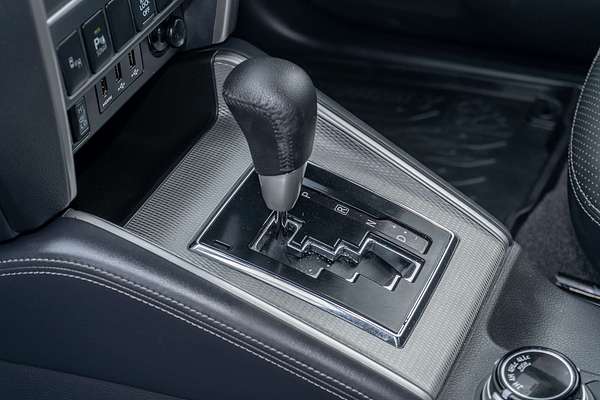 2023 Mitsubishi Triton GLS MR 4X4