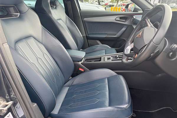 2023 CUPRA Formentor VZx KM