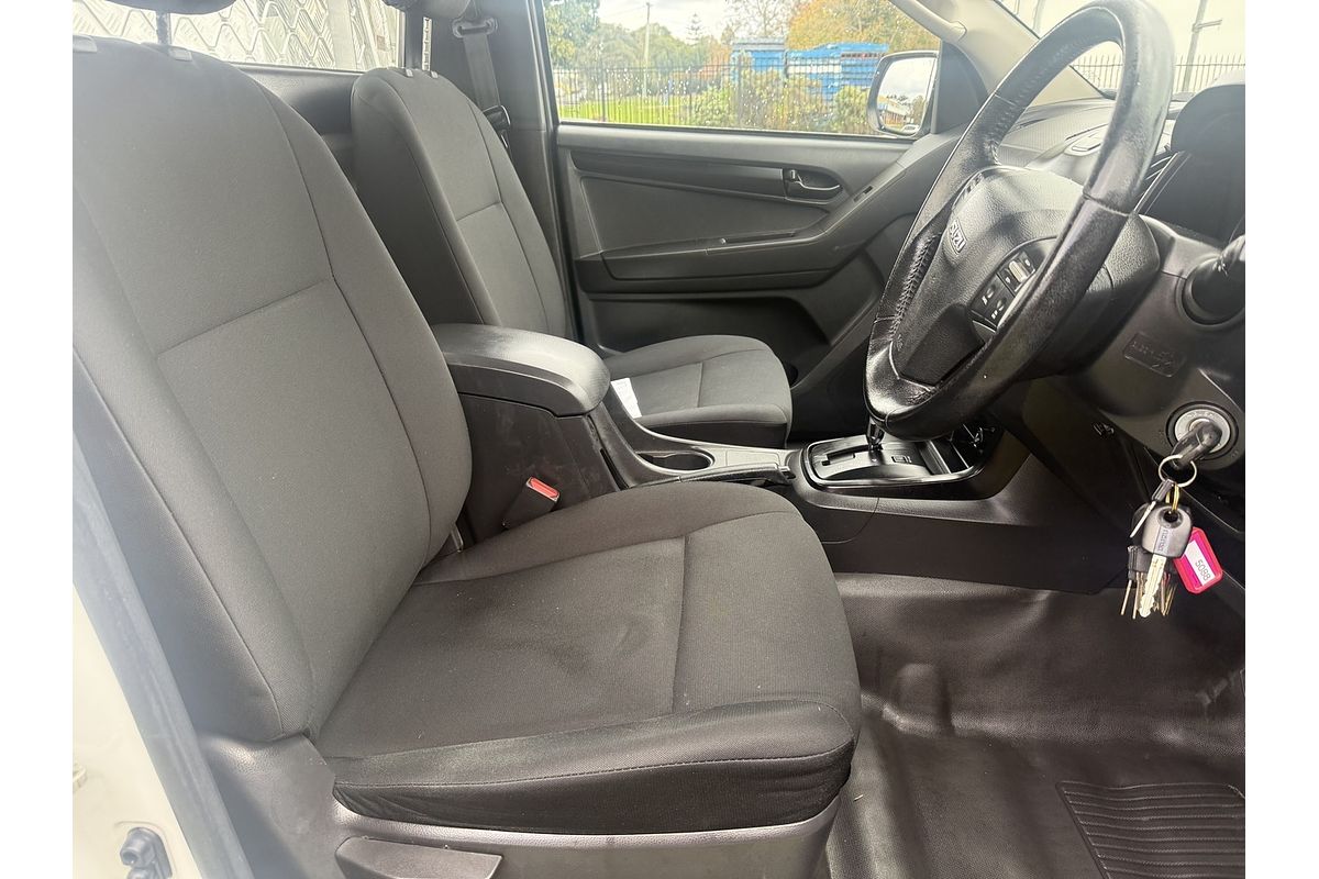2016 Isuzu D-MAX SX High Ride Rear Wheel Drive