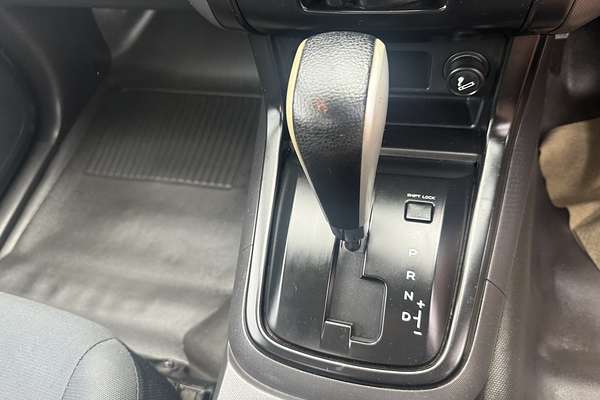 2016 Isuzu D-MAX SX High Ride Rear Wheel Drive
