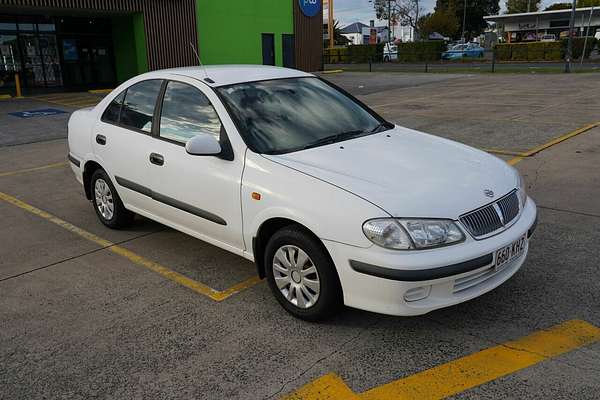 2000 Nissan Pulsar ST N16