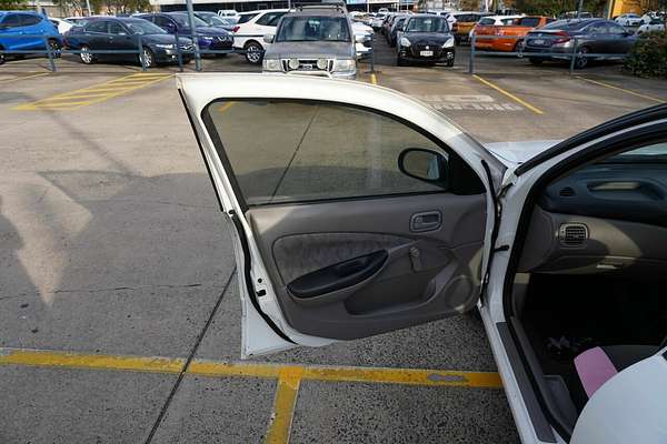 2000 Nissan Pulsar ST N16