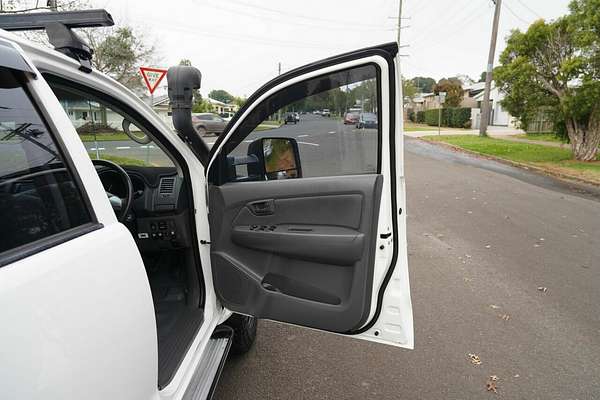 2011 Toyota Hilux SR (4x4) KUN26R MY12 4X4