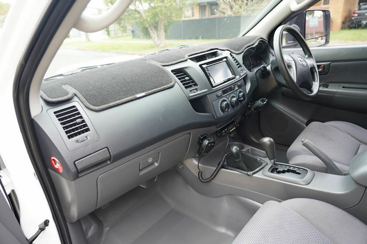 2011 Toyota Hilux SR (4x4) KUN26R MY12 4X4