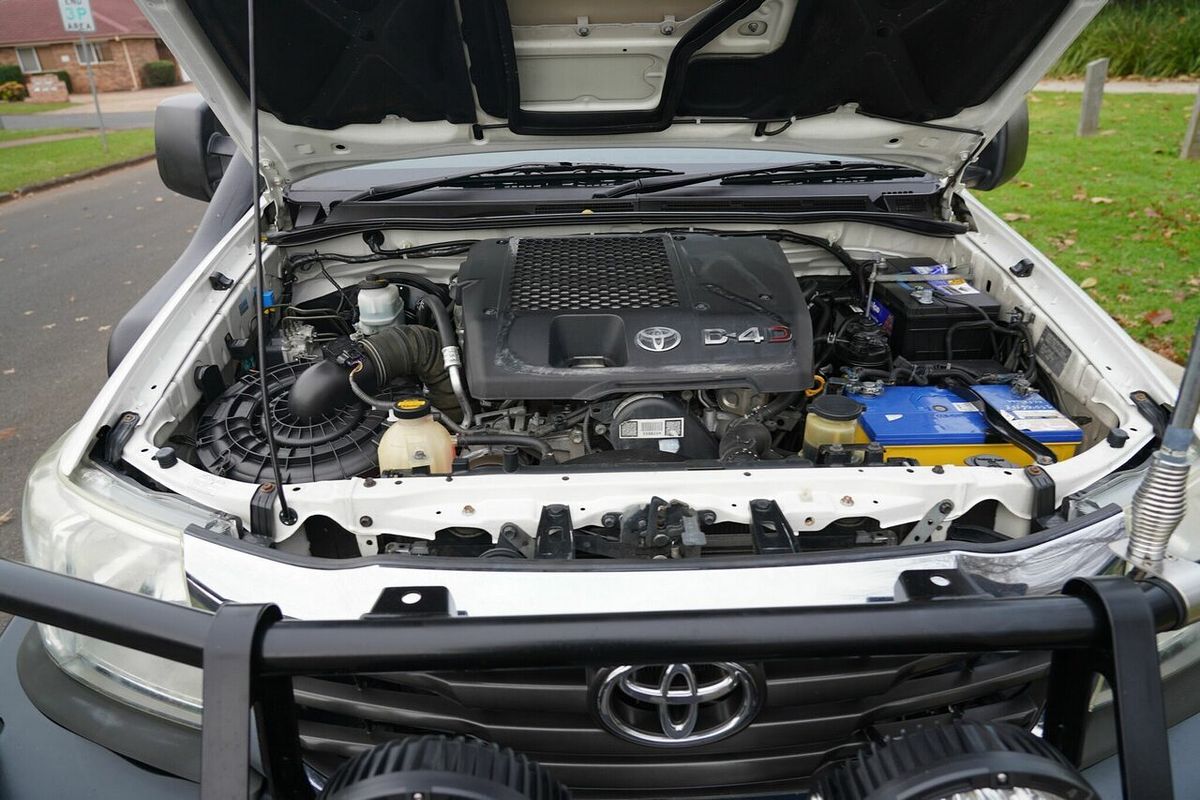 2011 Toyota Hilux SR (4x4) KUN26R MY12 4X4