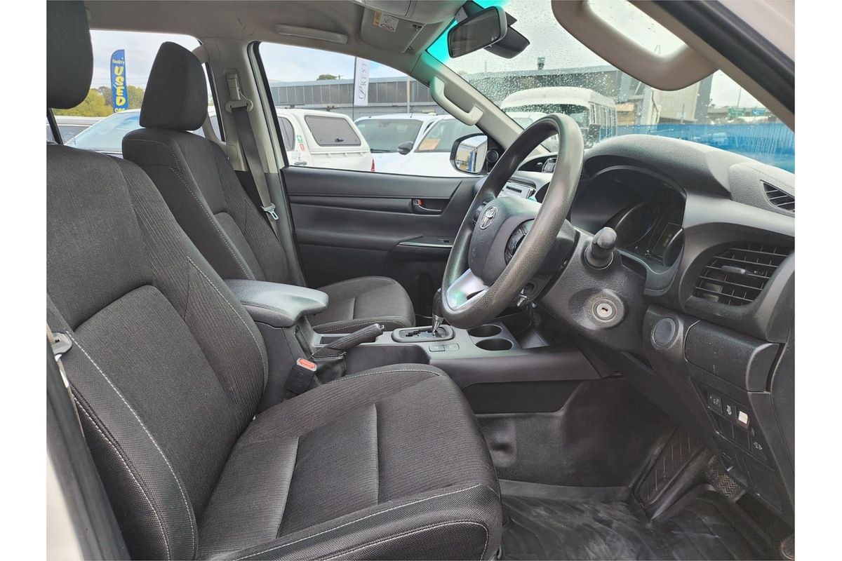 2020 Toyota Hilux SR GUN126R 4X4