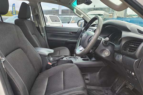 2020 Toyota Hilux SR GUN126R 4X4
