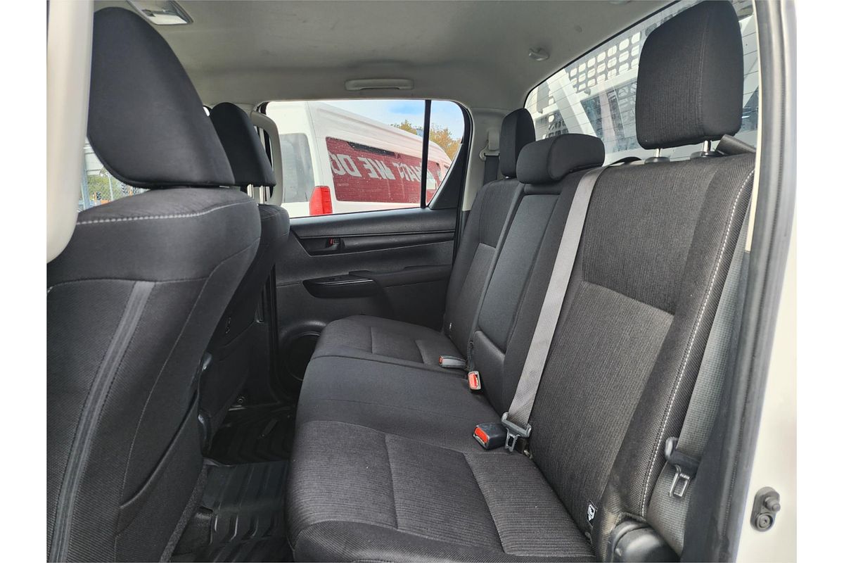 2020 Toyota Hilux SR GUN126R 4X4