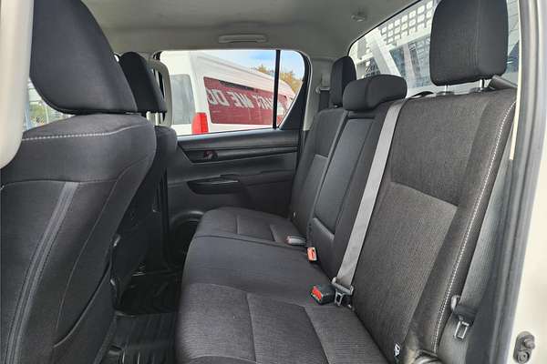 2020 Toyota Hilux SR GUN126R 4X4