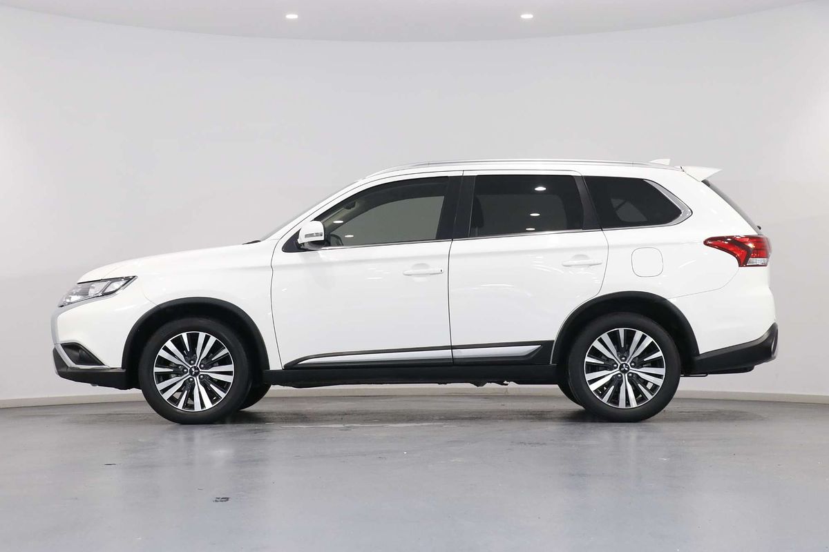 2020 Mitsubishi Outlander LS ZL