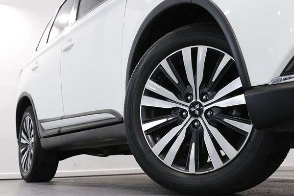 2020 Mitsubishi Outlander LS ZL