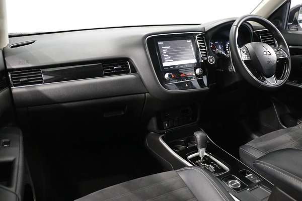 2020 Mitsubishi Outlander LS ZL