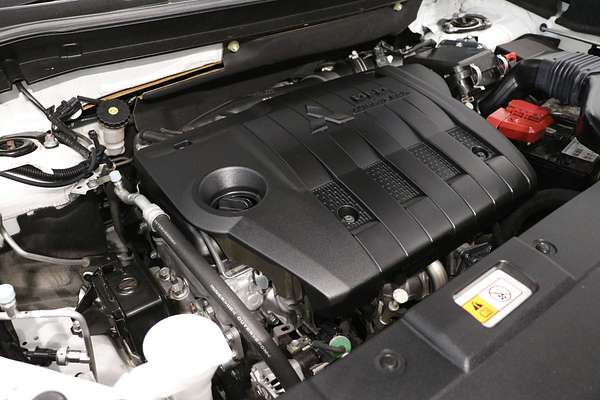 2020 Mitsubishi Outlander LS ZL