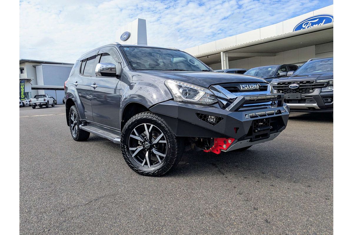 2021 Isuzu MU-X LS-U