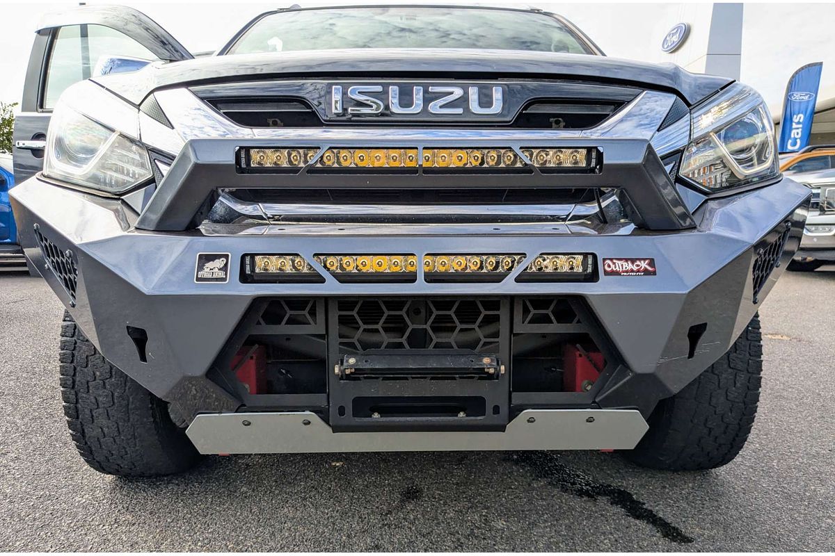 2021 Isuzu MU-X LS-U
