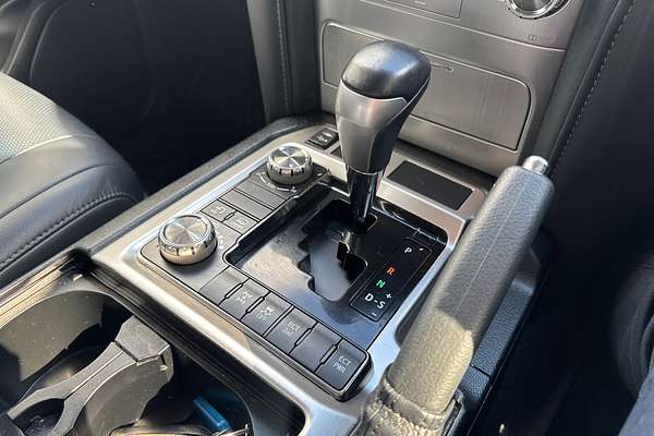 2017 Toyota Landcruiser VX VDJ200R