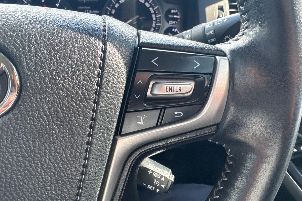 2017 Toyota Landcruiser VX VDJ200R