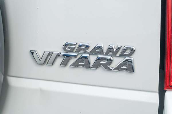 2014 Suzuki Grand Vitara Sport JB
