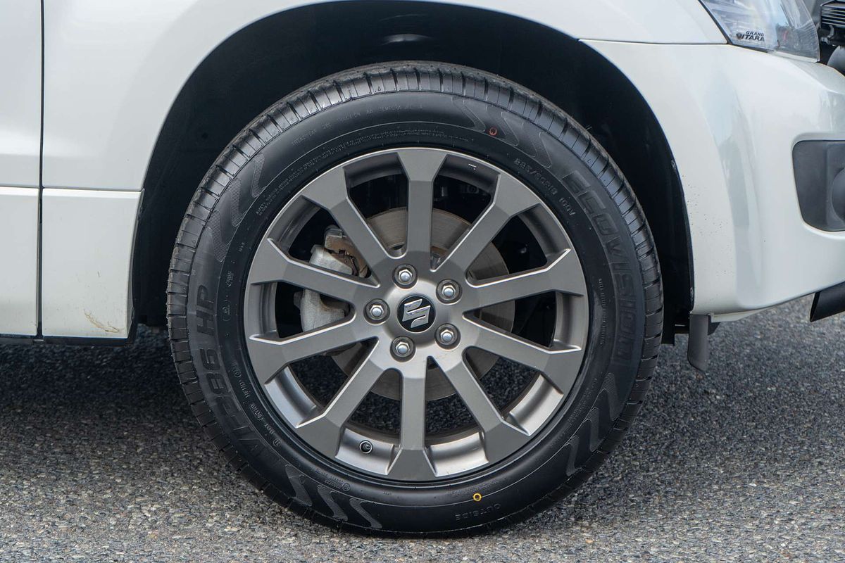 2014 Suzuki Grand Vitara Sport JB