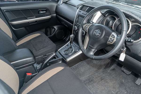 2014 Suzuki Grand Vitara Sport JB