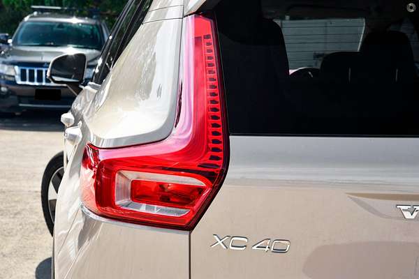 2024 Volvo XC40 Ultra B4 Bright