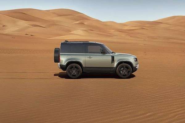 2024 Land Rover Defender 90 D250 S L663