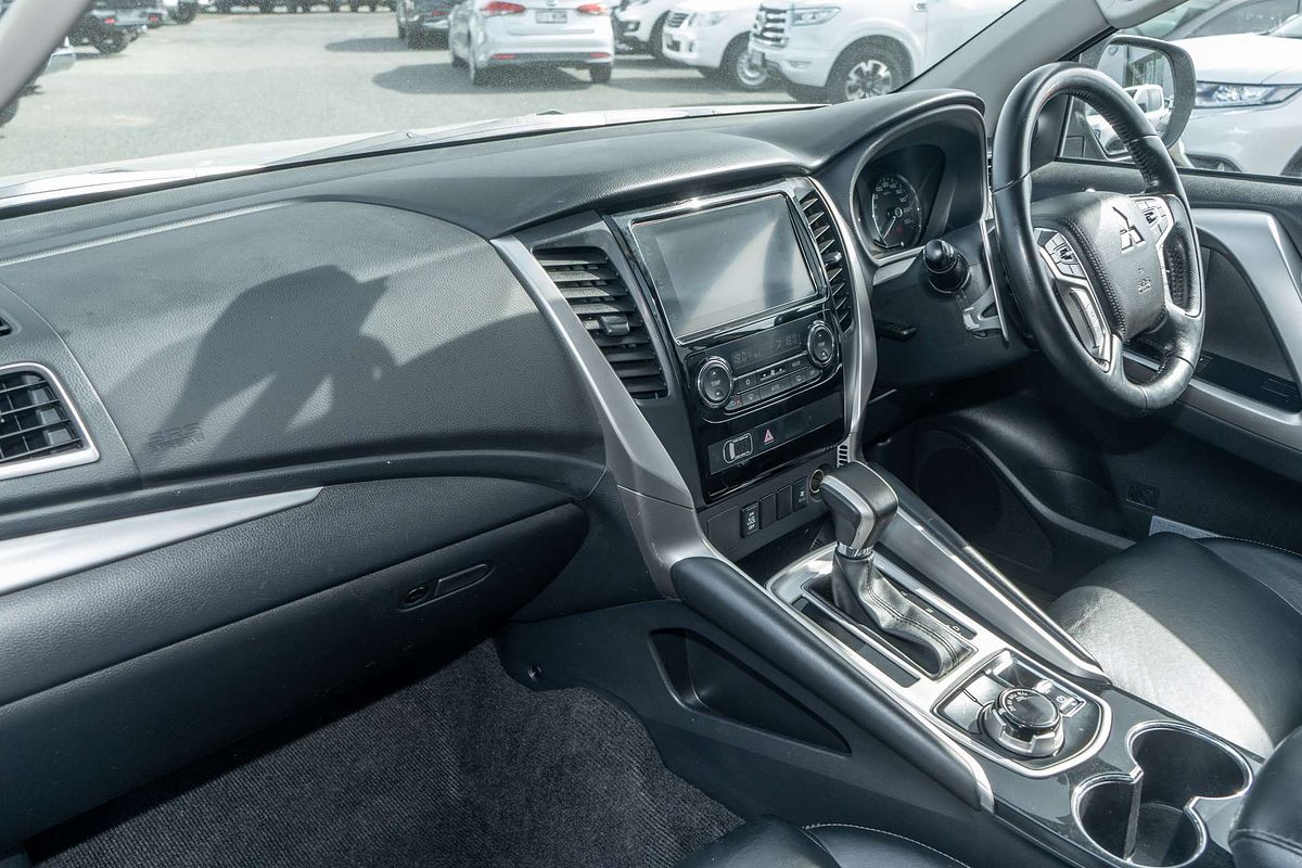 2019 Mitsubishi Pajero Sport GLS QE