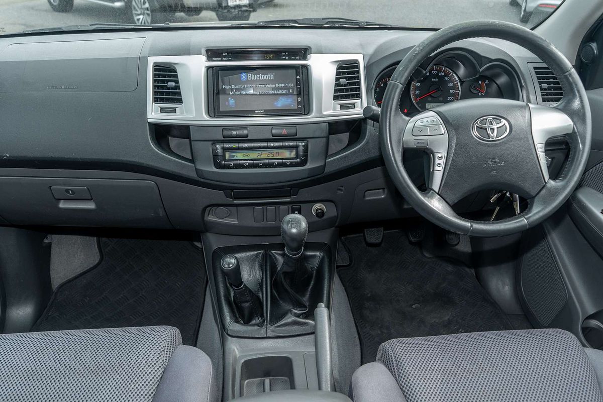 2012 Toyota Hilux SR5 GGN25R 4X4