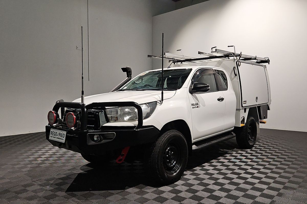 2020 Toyota Hilux SR GUN126R 4X4