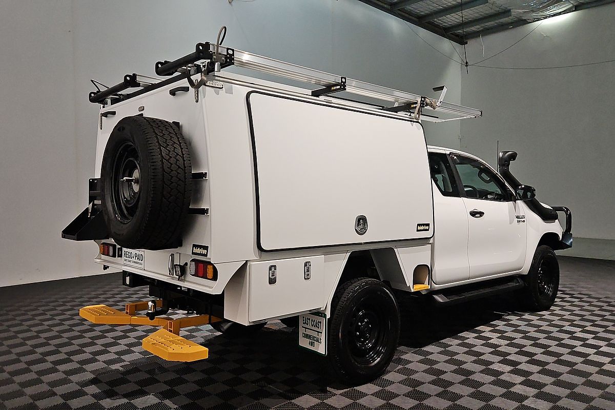 2020 Toyota Hilux SR GUN126R 4X4