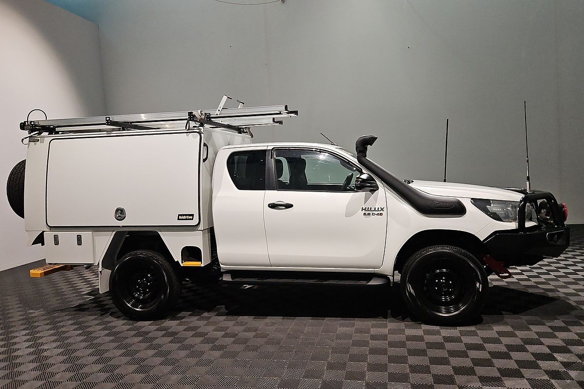 2020 Toyota Hilux SR GUN126R 4X4
