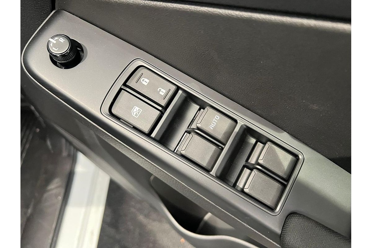 2025 Isuzu D-MAX SX 4X4