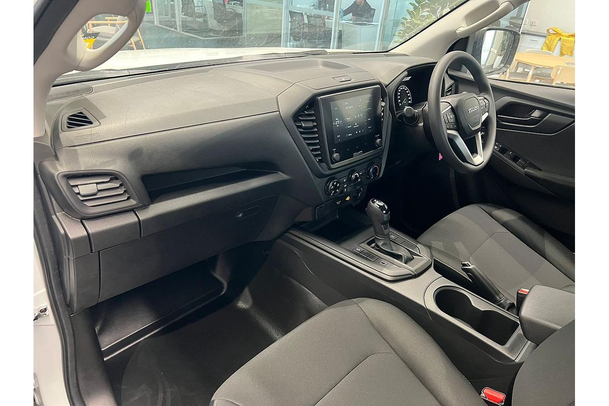 2025 Isuzu D-MAX SX 4X4