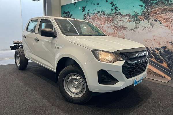 2025 Isuzu D-MAX SX 4X4