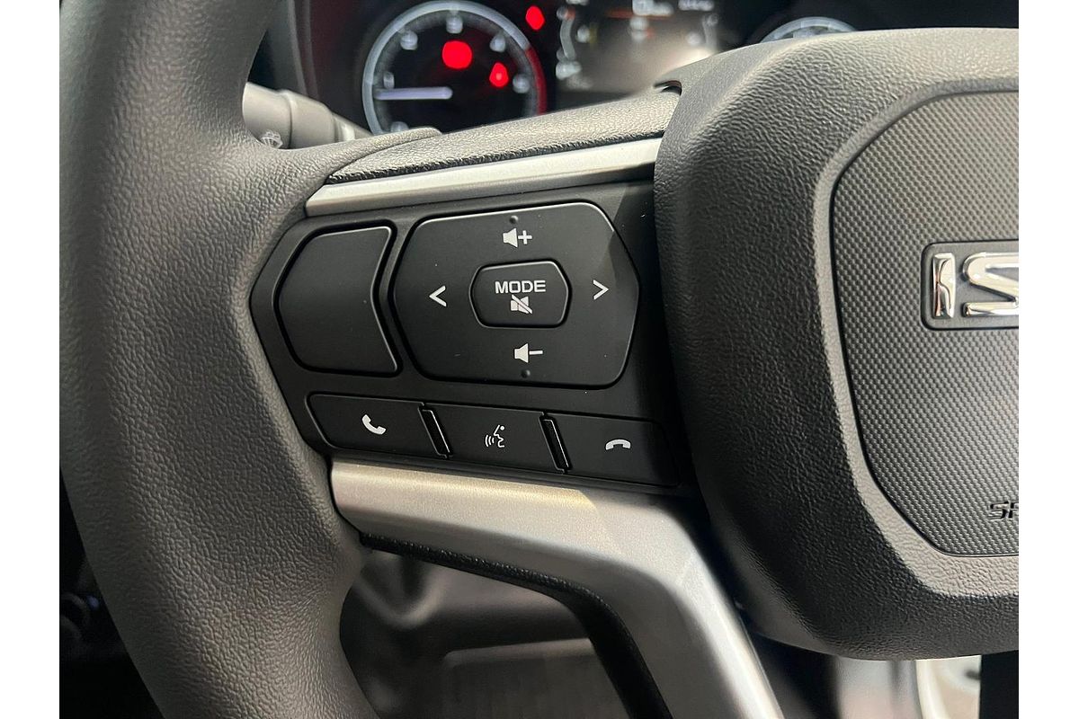 2025 Isuzu D-MAX SX 4X4