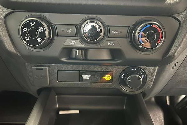 2025 Isuzu D-MAX SX 4X4