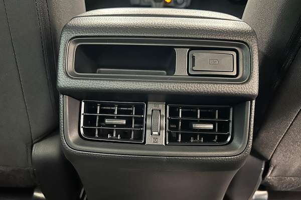 2025 Isuzu D-MAX SX 4X4