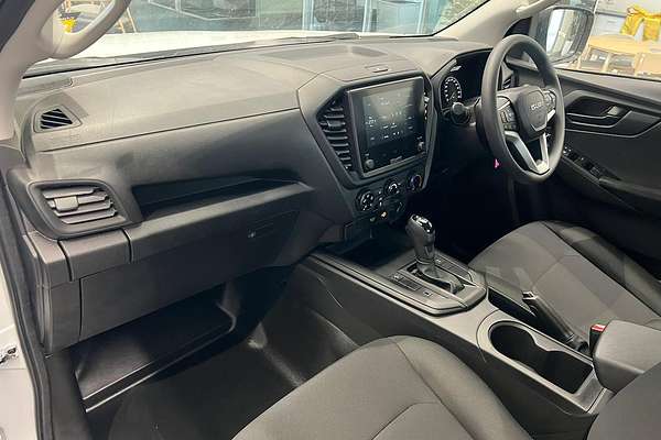 2025 Isuzu D-MAX SX 4X4