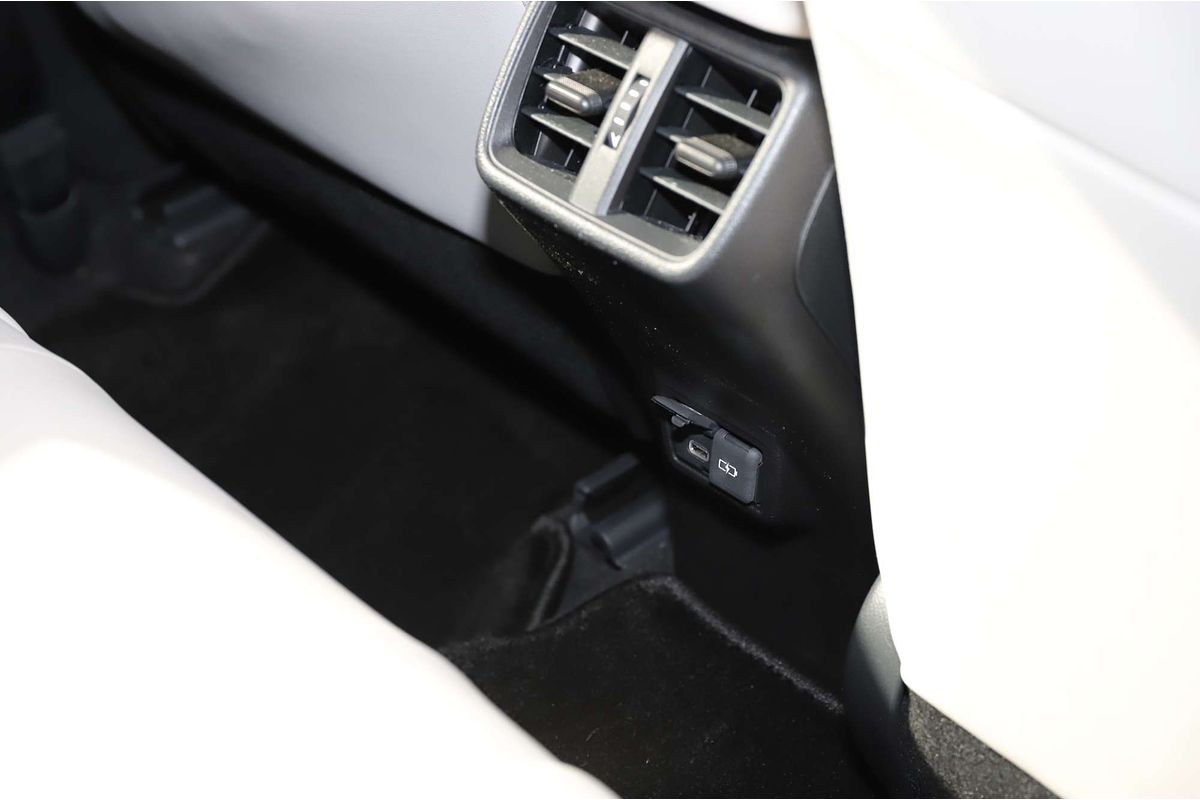 2024 Lexus UX UX250h Luxury MZAH10R