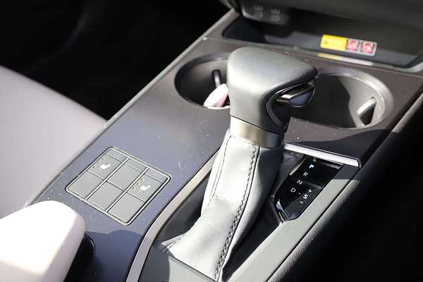 2024 Lexus UX UX250h Luxury MZAH10R