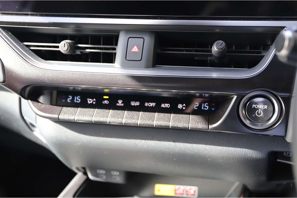 2024 Lexus UX UX250h Luxury MZAH10R