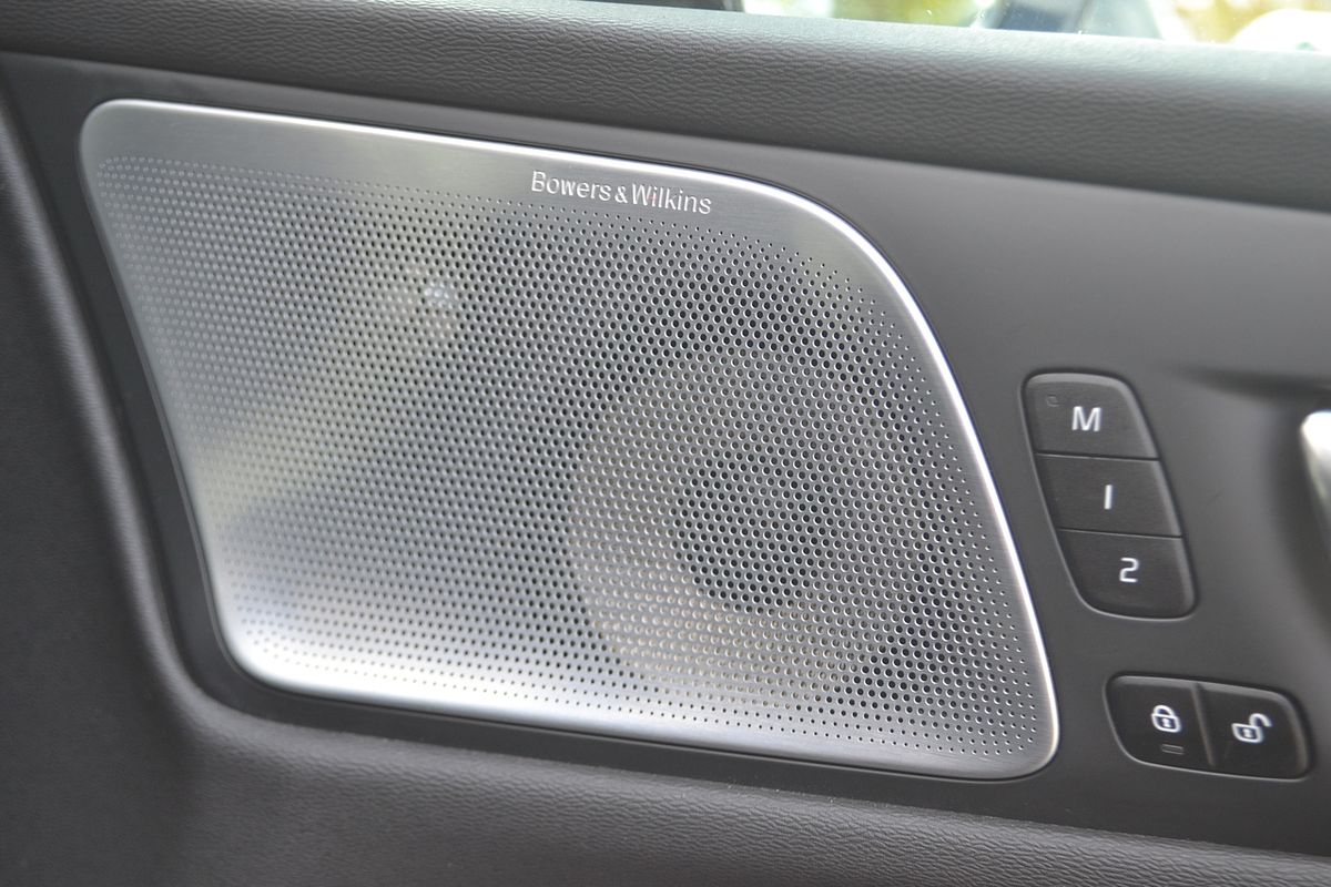 2022 Volvo S60 B5 Inscription