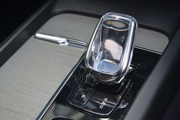 2022 Volvo S60 B5 Inscription