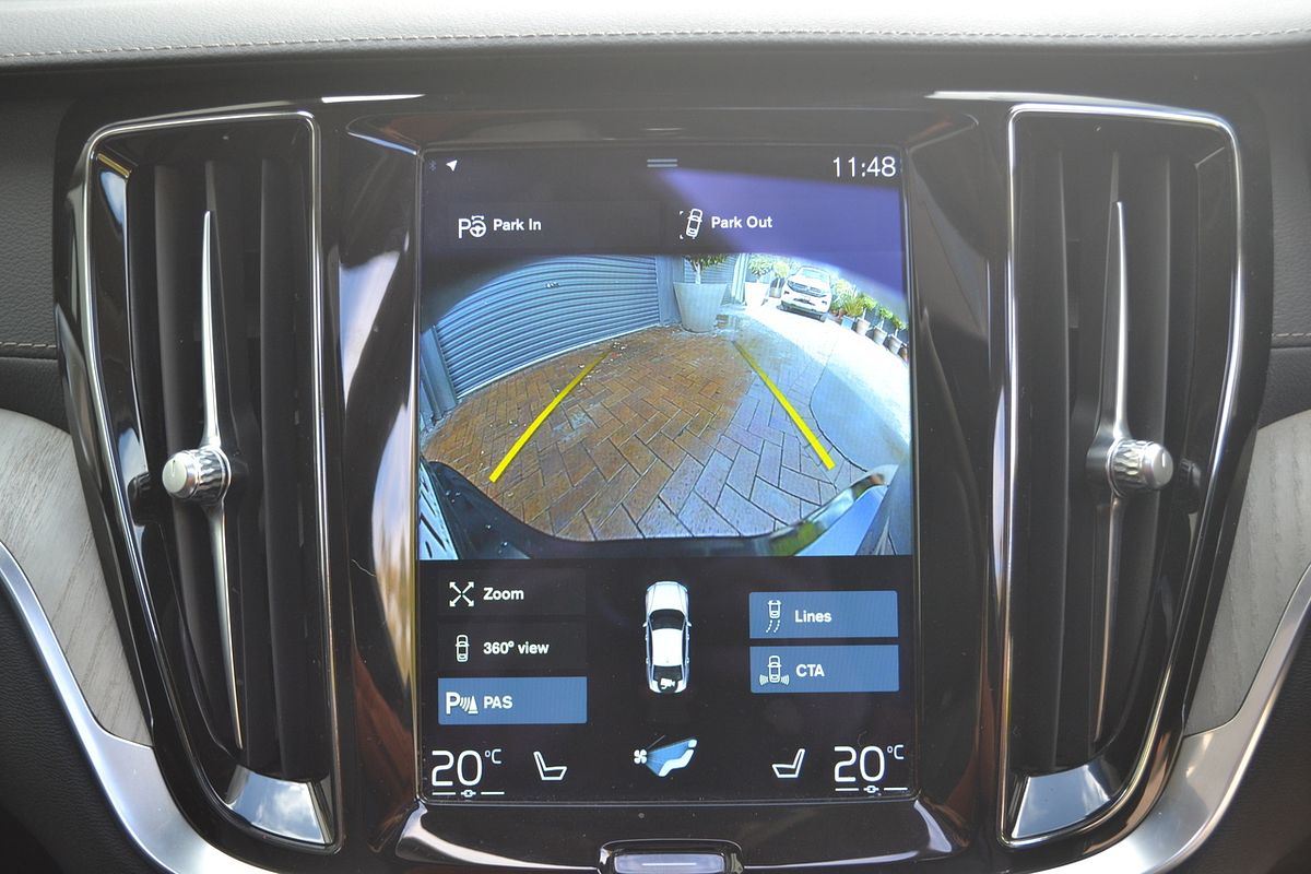 2022 Volvo S60 B5 Inscription