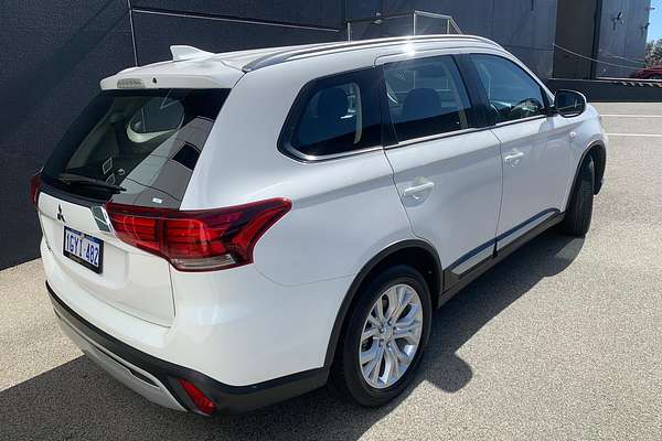 2020 Mitsubishi Outlander ES ZL