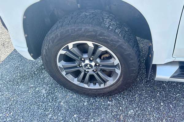 2019 Mitsubishi Triton GLS Premium MR 4X4
