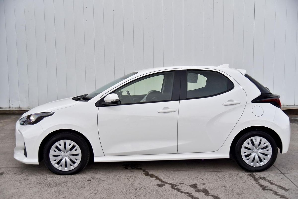 2024 Toyota Yaris Ascent Sport MXPA10R