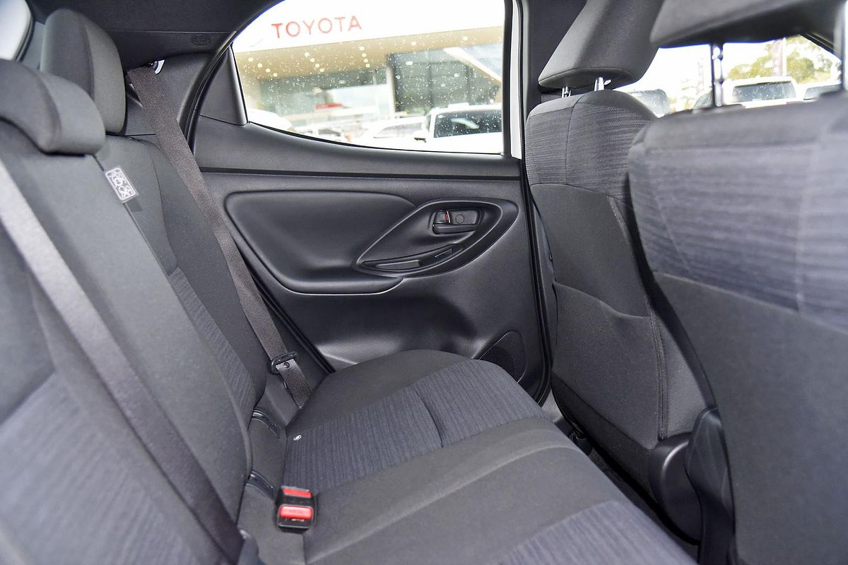 2024 Toyota Yaris Ascent Sport MXPA10R
