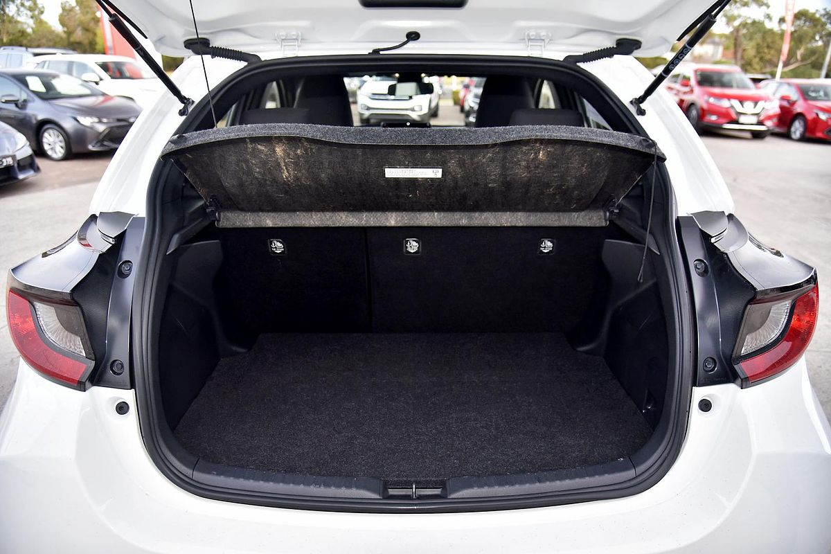 2024 Toyota Yaris Ascent Sport MXPA10R